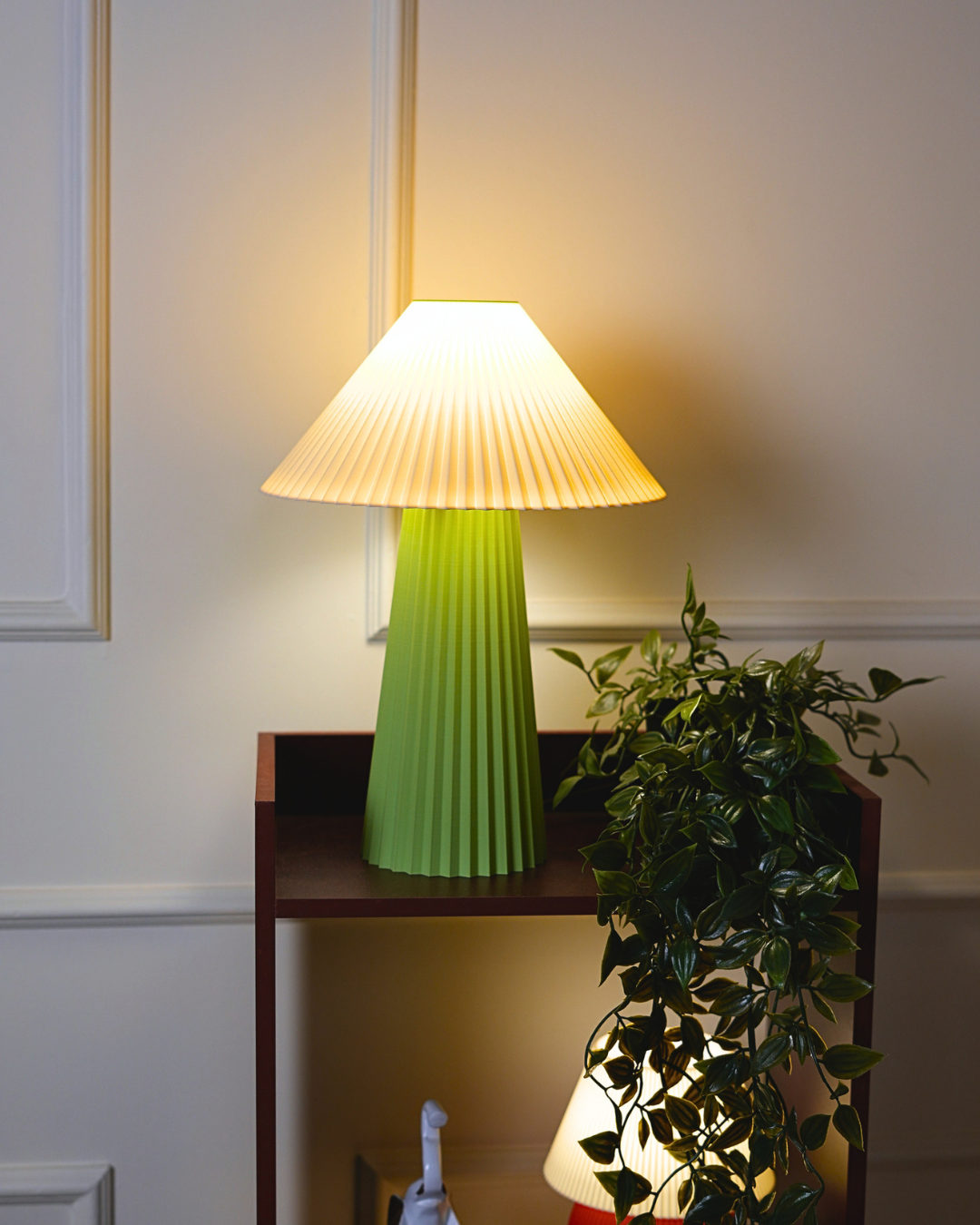 The Kyoto pleated table lamp in Matcha Green